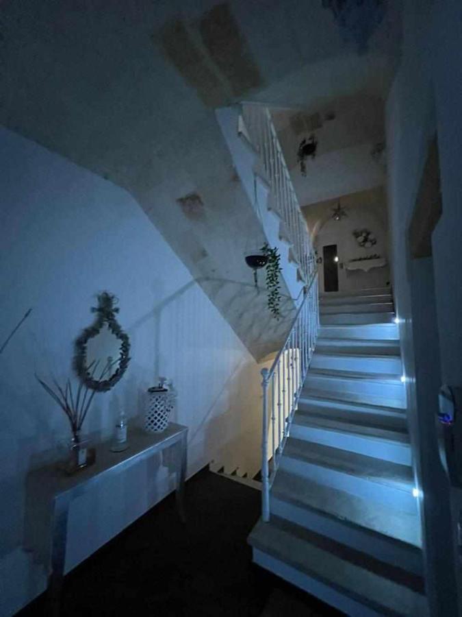 Al Centro Exclusive Apartment 브린디시 외부 사진