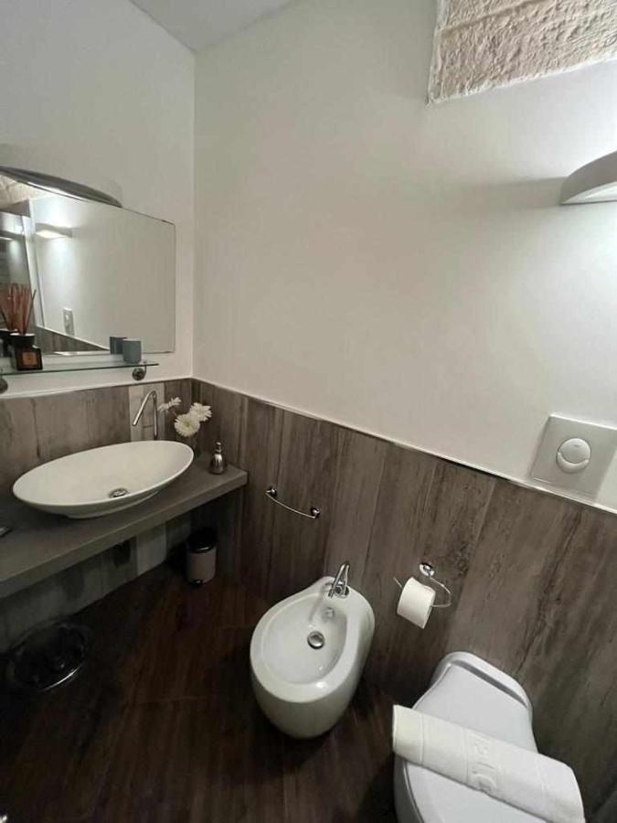 Al Centro Exclusive Apartment 브린디시 외부 사진