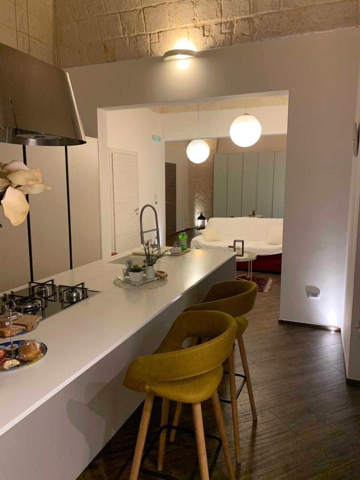 Al Centro Exclusive Apartment 브린디시 외부 사진